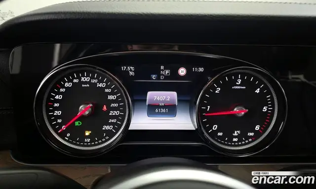 Mercedes-Benz E-Class 2019 1.9 автомат (гидро), миниатюра 11