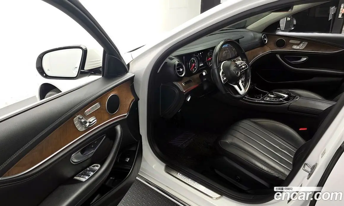 Mercedes-Benz E-Class 2019 1.9 автомат (гидро), фото 13