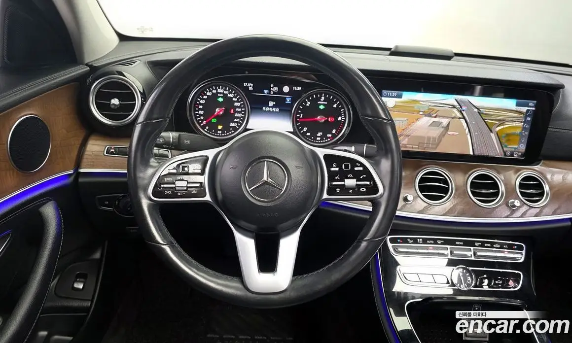 Mercedes-Benz E-Class 2019 1.9 автомат (гидро), фото 19