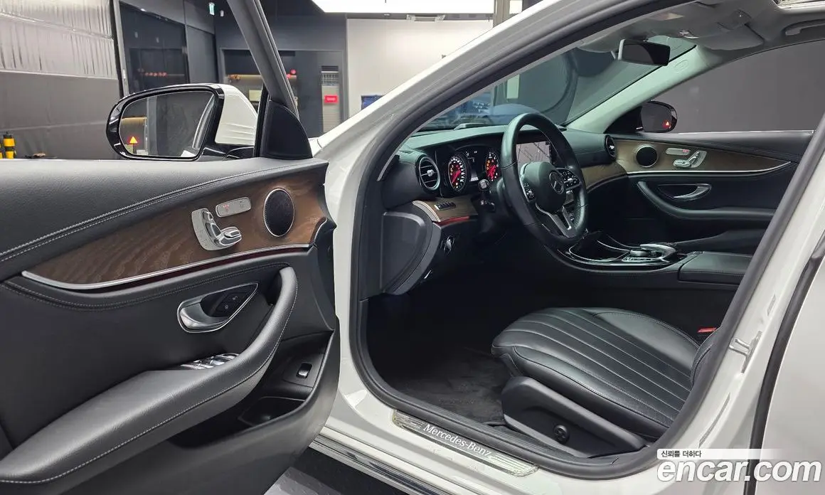 Mercedes-Benz E-Class 2019 1.9 автомат (гидро), фото 13