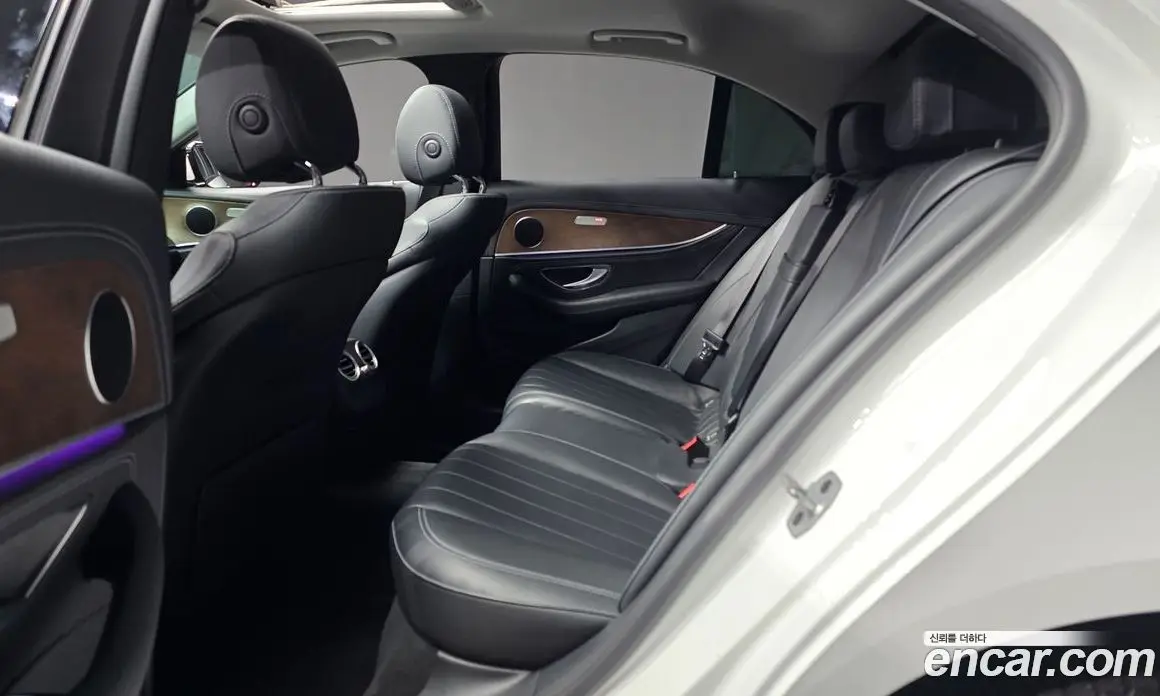 Mercedes-Benz E-Class 2019 1.9 автомат (гидро), фото 16