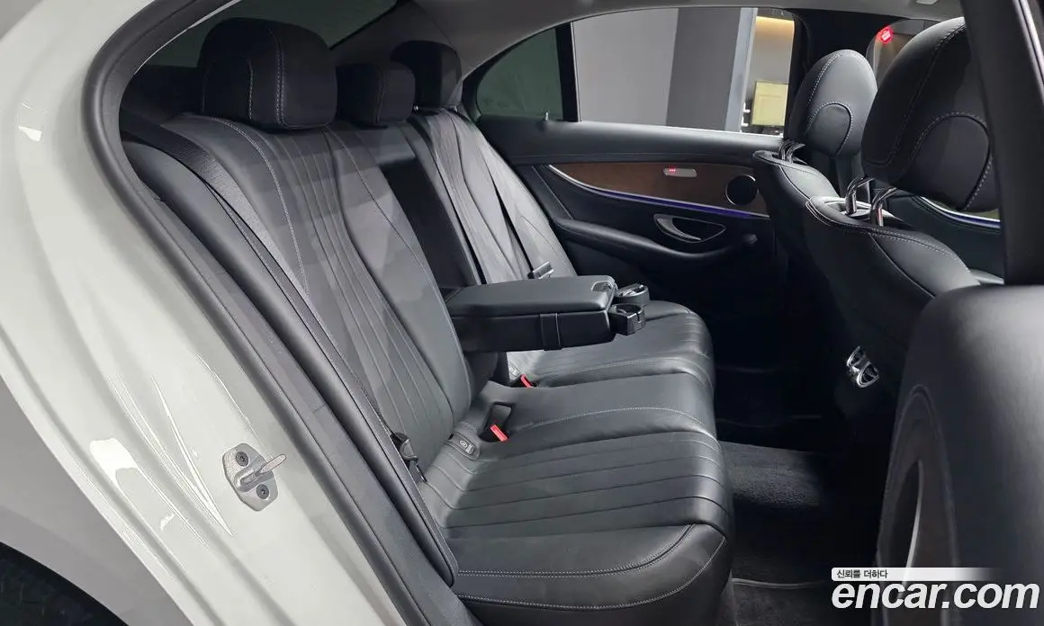 Mercedes-Benz E-Class 2019 1.9 автомат (гидро), фото 18