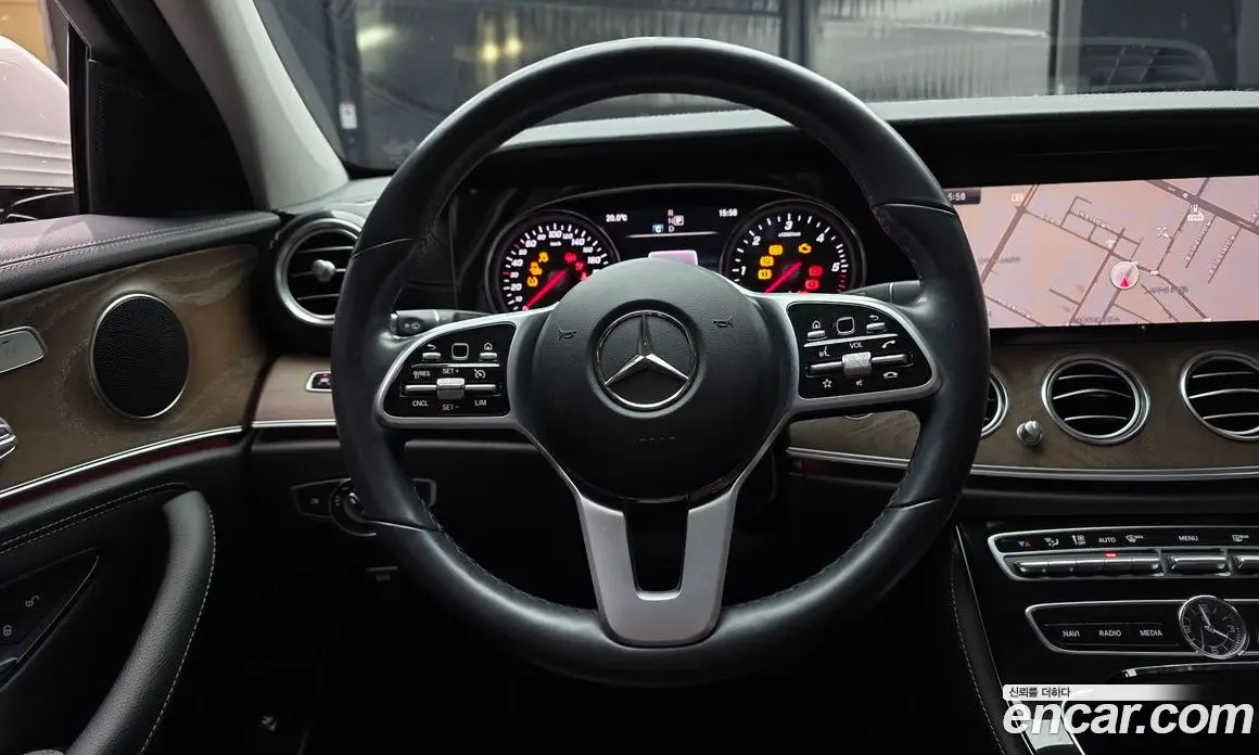 Mercedes-Benz E-Class 2019 1.9 автомат (гидро), фото 19