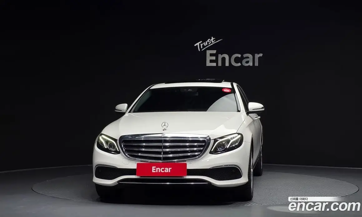 Mercedes-Benz E-Class 2019 1.9 автомат (гидро), фото 3