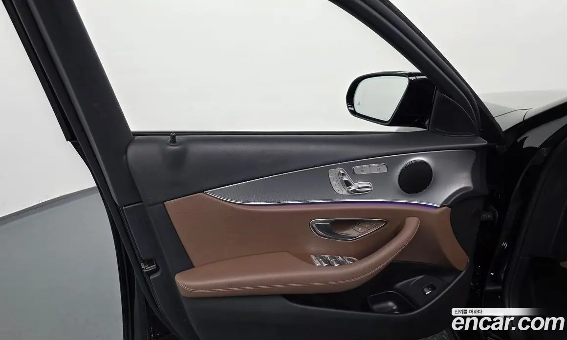 Mercedes-Benz E-Class 2020 2.0 автомат (гидро), фото 14
