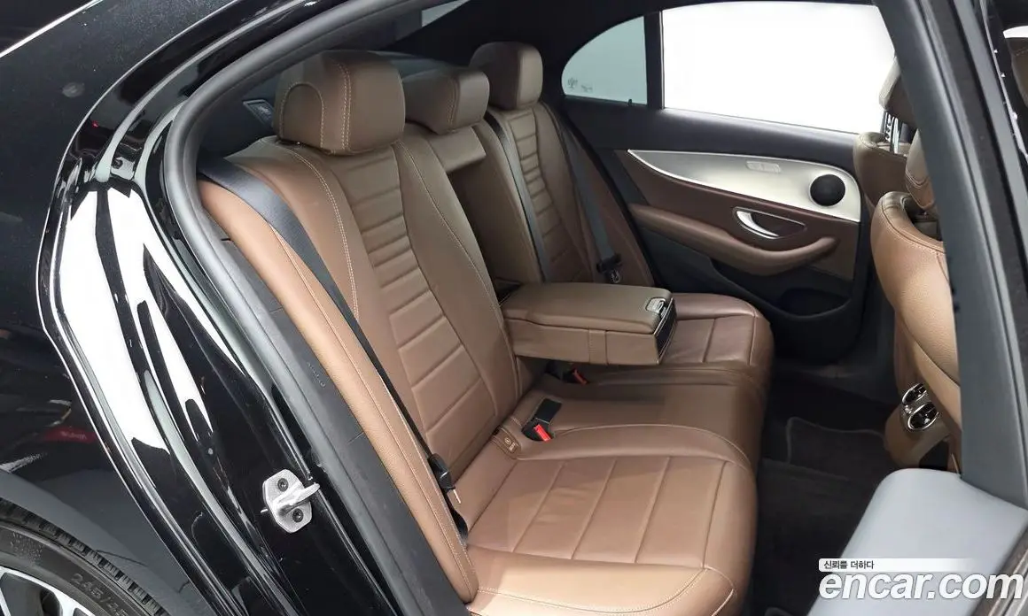 Mercedes-Benz E-Class 2020 2.0 автомат (гидро), фото 17