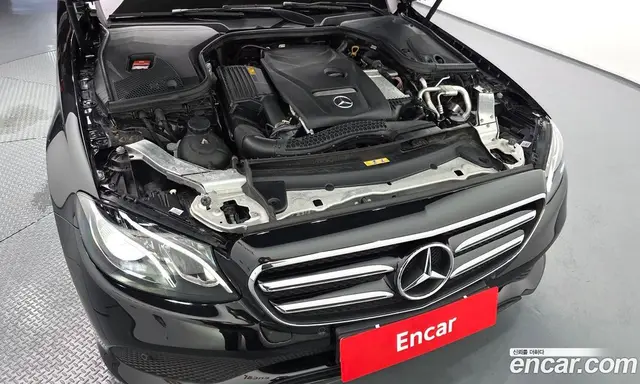 Mercedes-Benz E-Class 2020 2.0 автомат (гидро), миниатюра 6