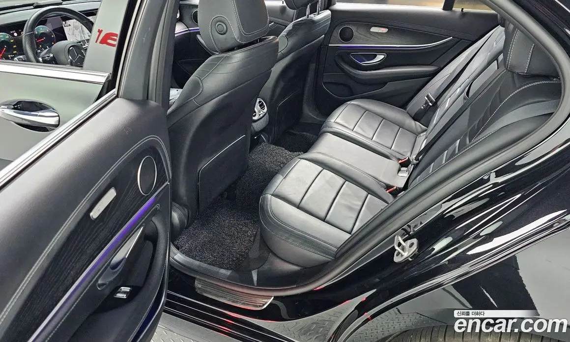 Mercedes-Benz E-Class 2021 1.9 автомат (гидро), фото 17