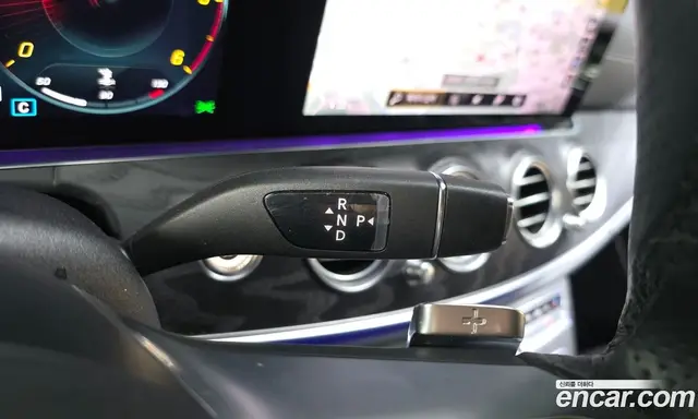Mercedes-Benz E-Class 2021 1.9 автомат (гидро), миниатюра 12