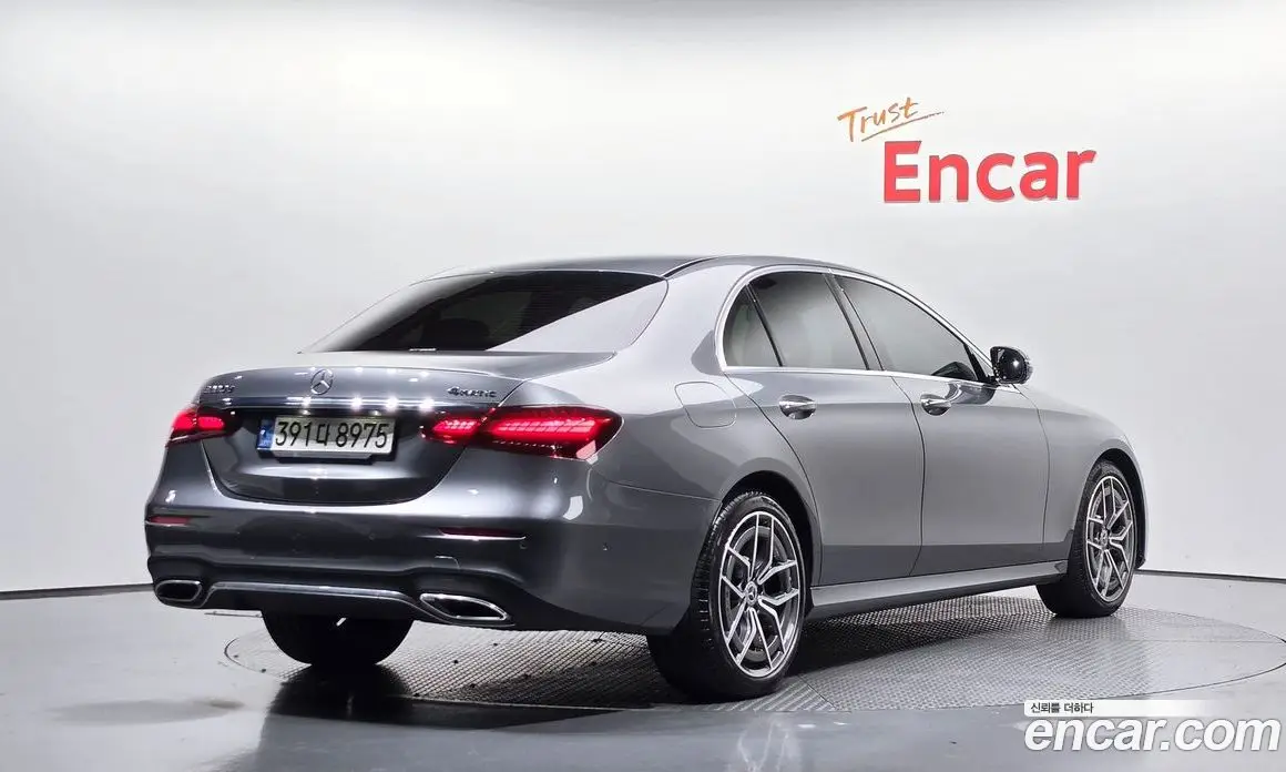 Mercedes-Benz E-Class 2021 1.9 автомат (гидро), фото 1 Mercedes-Benz E-Class 2021 1.9 автомат (гидро), фото 1