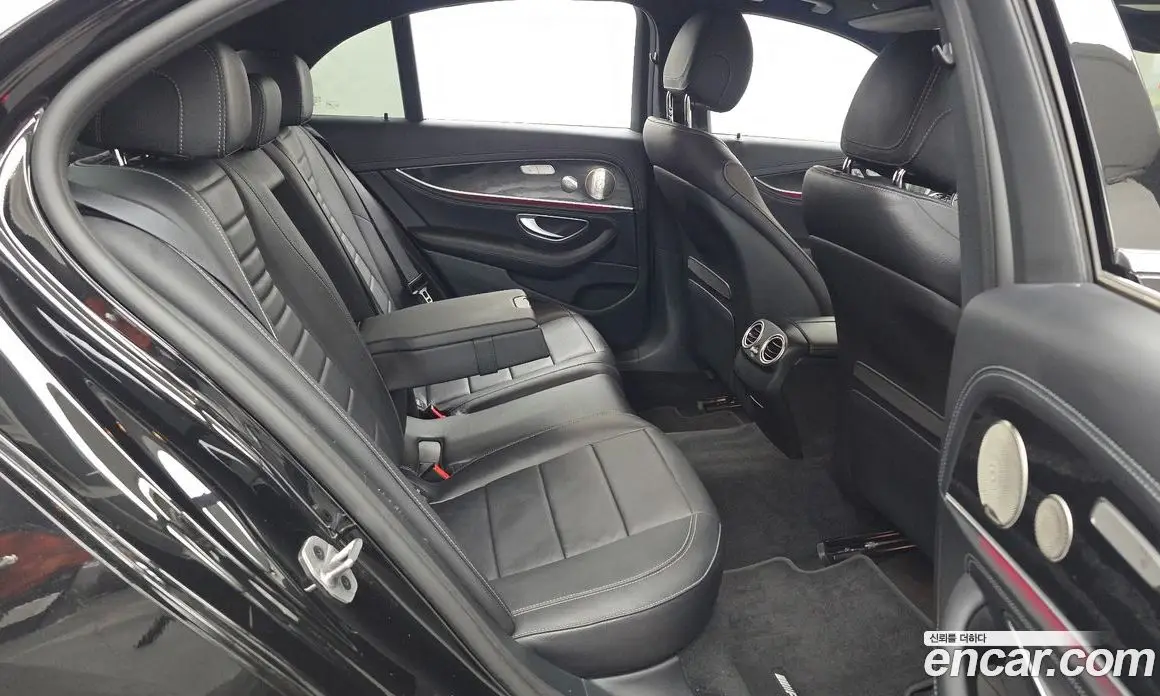 Mercedes-Benz E-Class 2022 1.9 автомат (гидро), фото 18