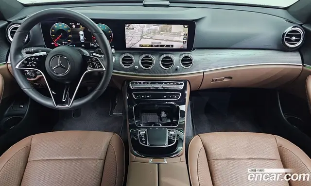 Mercedes-Benz E-Class 2023 2.0 автомат (гидро), миниатюра 10 Mercedes-Benz E-Class 2023 2.0 автомат (гидро), миниатюра 10