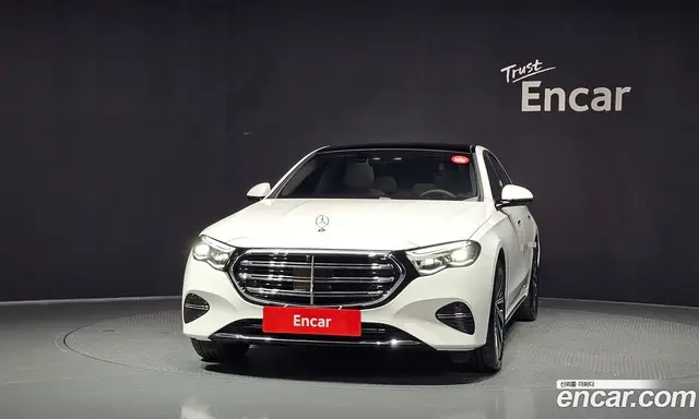 Mercedes-Benz E-Class 2024 2.0 автомат (гидро), миниатюра 3 Mercedes-Benz E-Class 2024 2.0 автомат (гидро), миниатюра 3