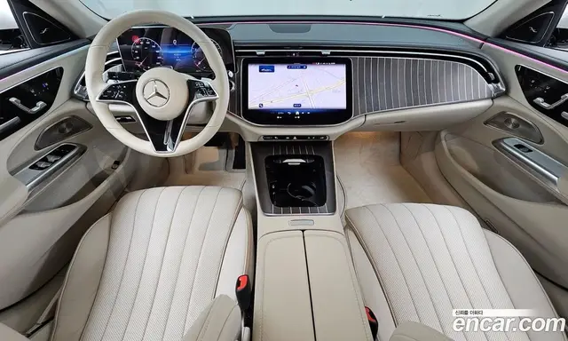 Mercedes-Benz E-Class 2024 2.0 автомат (гидро), миниатюра 10 Mercedes-Benz E-Class 2024 2.0 автомат (гидро), миниатюра 10