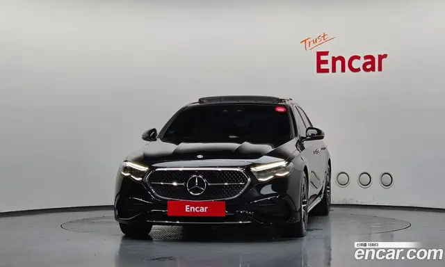 Mercedes-Benz E-Class 2025 2.0 автомат (гидро), миниатюра 3