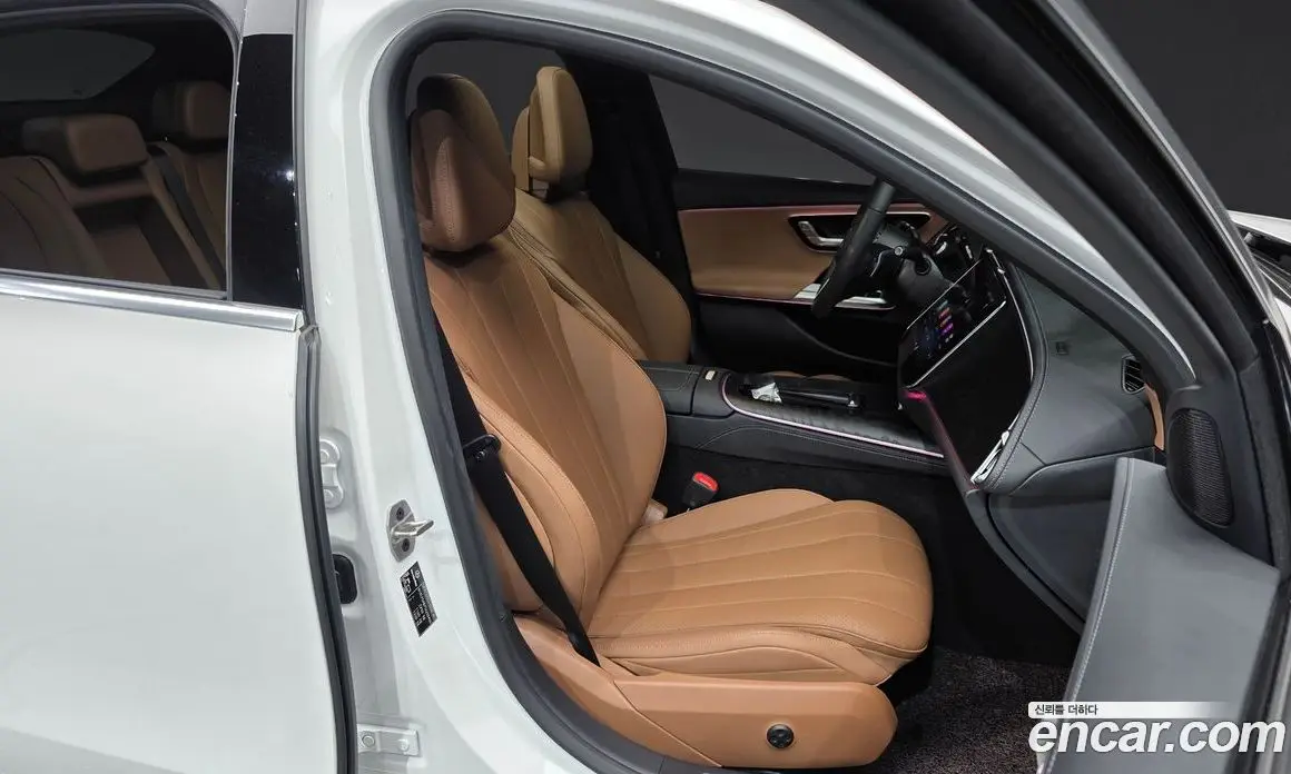Mercedes-Benz E-Class 2026 2.0 автомат (гидро), фото 16