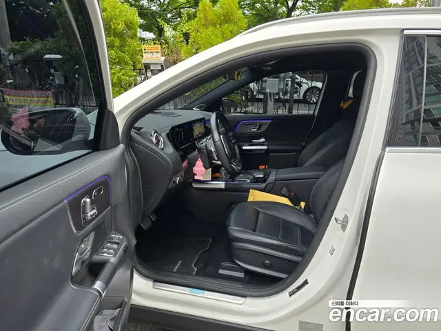 Mercedes-Benz EQA 2023 0.2 автомат (гидро), миниатюра 11