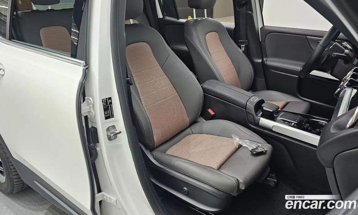Mercedes-Benz EQB 2024 0.2 автомат (гидро), фото 16