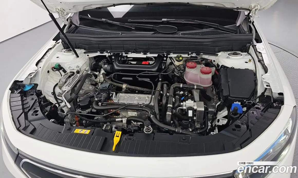 Mercedes-Benz EQB 2024 0.2 автомат (гидро), фото 6