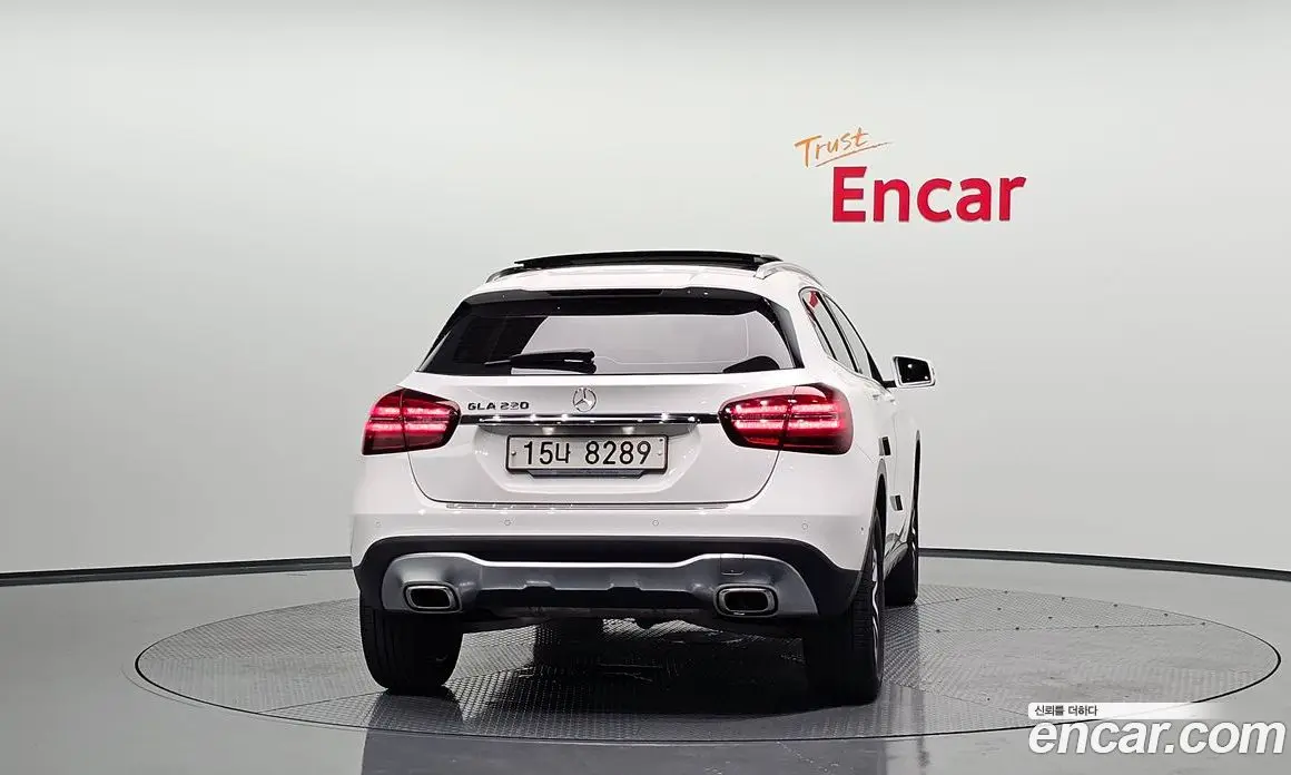 Mercedes-Benz GLA-Class 2019 2.0 автомат (гидро), фото 3 Mercedes-Benz GLA-Class 2019 2.0 автомат (гидро), фото 3