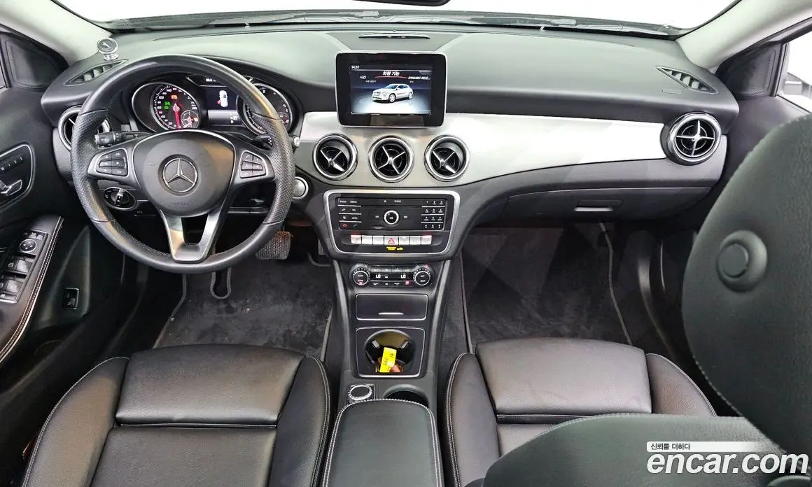 Mercedes-Benz GLA-Class 2019 2.0 автомат (гидро), фото 9 Mercedes-Benz GLA-Class 2019 2.0 автомат (гидро), фото 9