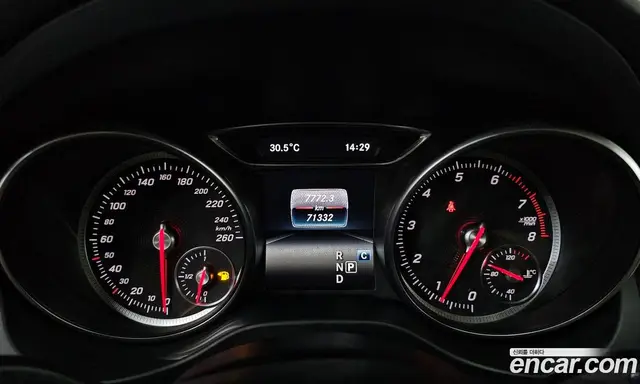 Mercedes-Benz GLA-Class 2019 2.0 автомат (гидро), миниатюра 10 Mercedes-Benz GLA-Class 2019 2.0 автомат (гидро), миниатюра 10
