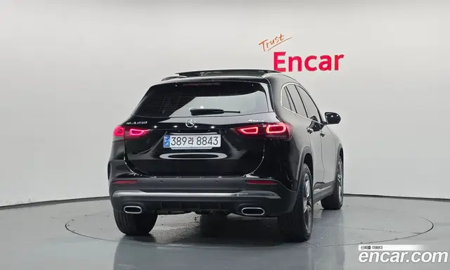 Mercedes-Benz GLA-Class 2023 2.0 автомат (гидро), миниатюра 4 Mercedes-Benz GLA-Class 2023 2.0 автомат (гидро), миниатюра 4