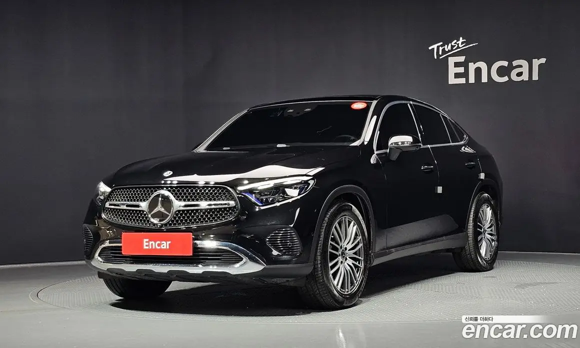 Mercedes-Benz GLC-Class 2025 2.0 автомат (гидро), фото 1 Mercedes-Benz GLC-Class 2025 2.0 автомат (гидро), фото 1