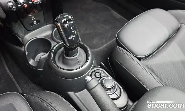 Mini Cooper 2023 1.5 автомат (гидро), миниатюра 9