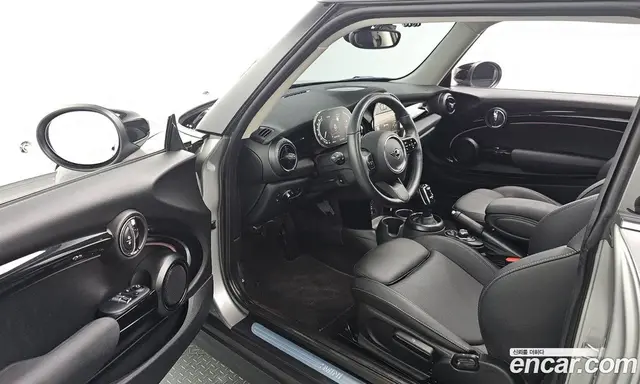 Mini Cooper 2023 1.5 автомат (гидро), миниатюра 10