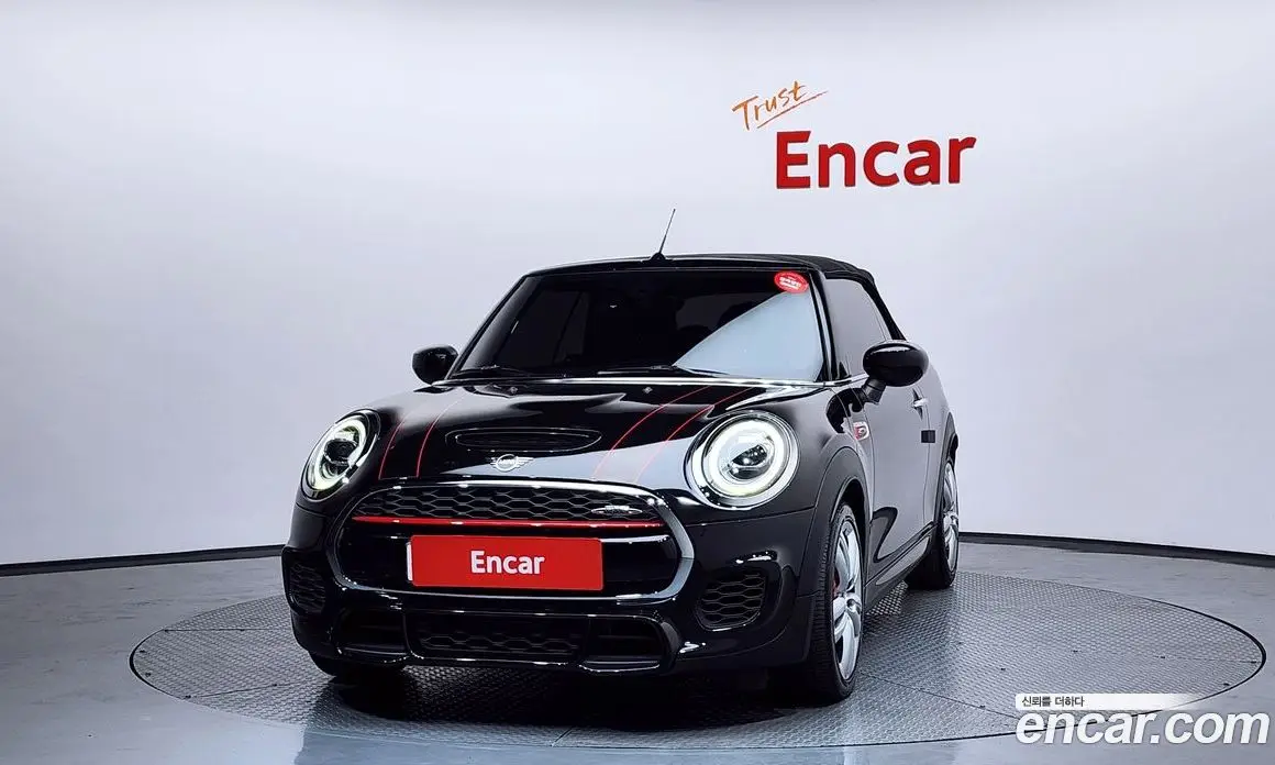 Mini Cooper Convertible 2020 2.0 автомат (гидро), фото 3 Mini Cooper Convertible 2020 2.0 автомат (гидро), фото 3
