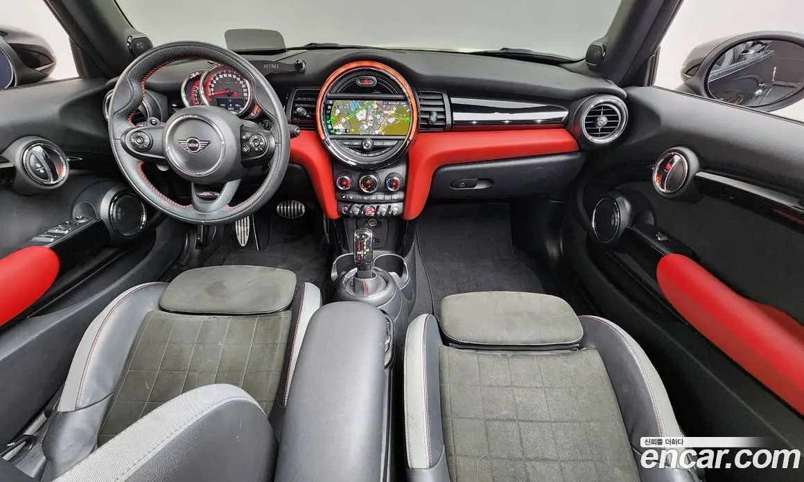 Mini Cooper Convertible 2020 2.0 автомат (гидро), фото 10 Mini Cooper Convertible 2020 2.0 автомат (гидро), фото 10