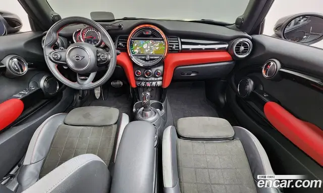 Mini Cooper Convertible 2020 2.0 автомат (гидро), миниатюра 10 Mini Cooper Convertible 2020 2.0 автомат (гидро), миниатюра 10