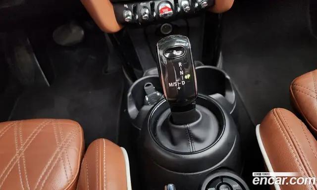 Mini Cooper Convertible 2022 2.0 автомат (гидро), миниатюра 11 Mini Cooper Convertible 2022 2.0 автомат (гидро), миниатюра 11
