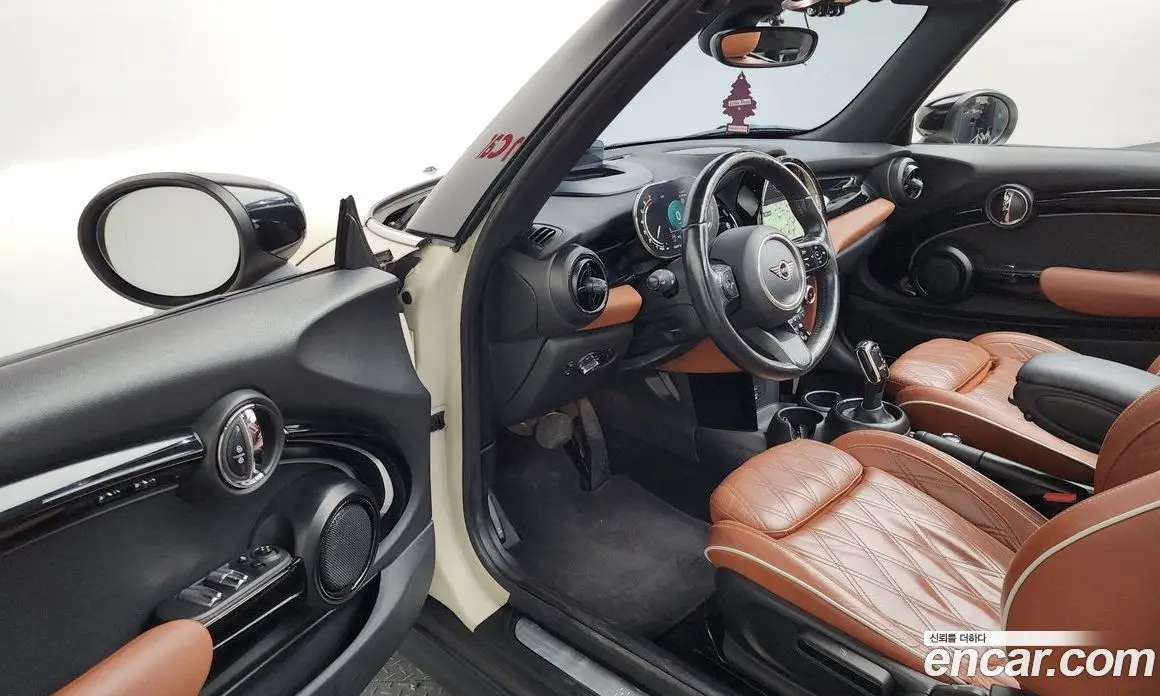 Mini Cooper Convertible 2022 2.0 автомат (гидро), фото 12 Mini Cooper Convertible 2022 2.0 автомат (гидро), фото 12