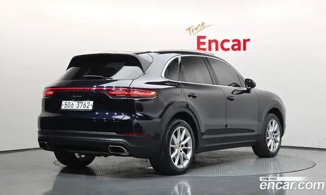 Porsche Cayenne 2019 3.0 автомат (гидро), миниатюра 2