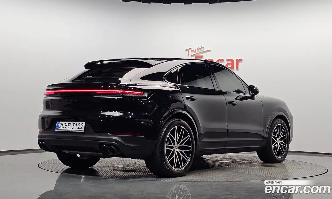 Porsche Cayenne 2024 3.0 автомат (гидро), фото 1 Porsche Cayenne 2024 3.0 автомат (гидро), фото 1