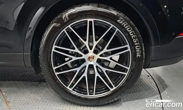 Porsche Cayenne 2024 3.0 автомат (гидро), миниатюра 6 Porsche Cayenne 2024 3.0 автомат (гидро), миниатюра 6