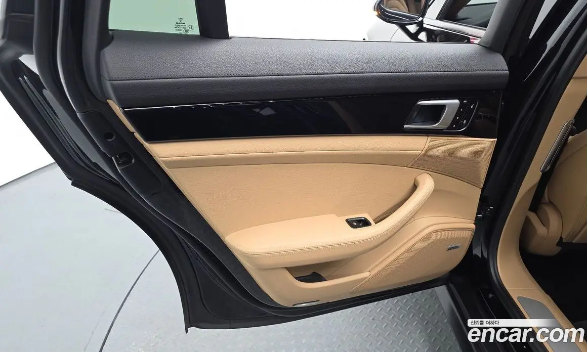 Porsche Panamera 2018 3.0 автомат (гидро), фото 15 Porsche Panamera 2018 3.0 автомат (гидро), фото 15