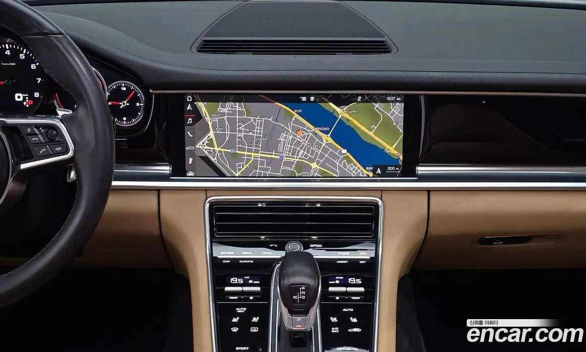 Porsche Panamera 2018 3.0 автомат (гидро), фото 20 Porsche Panamera 2018 3.0 автомат (гидро), фото 20
