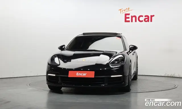 Porsche Panamera 2018 3.0 автомат (гидро), миниатюра 3 Porsche Panamera 2018 3.0 автомат (гидро), миниатюра 3