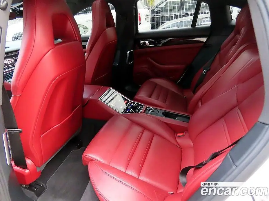 Porsche Panamera 2018 3.0 автомат (гидро), фото 6 Porsche Panamera 2018 3.0 автомат (гидро), фото 6