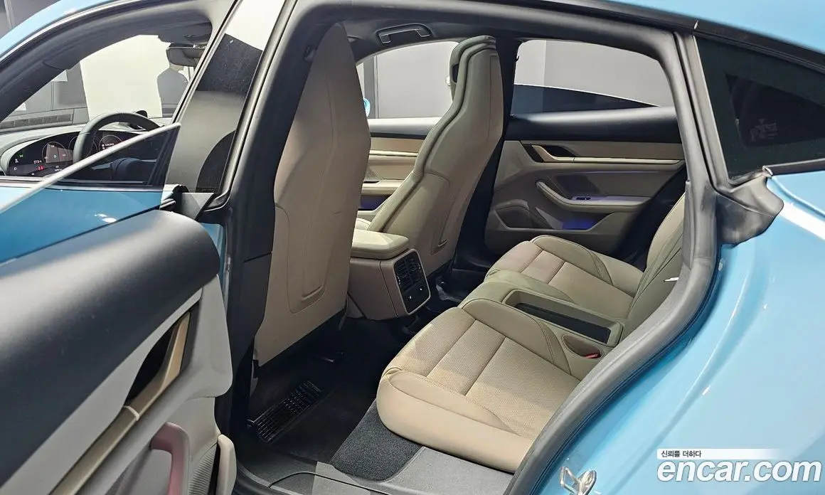 Porsche Taycan 2023 0.1 автомат (гидро), фото 16