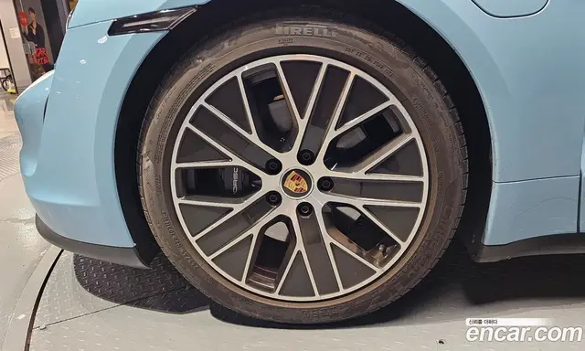 Porsche Taycan 2023 0.1 автомат (гидро), миниатюра 5
