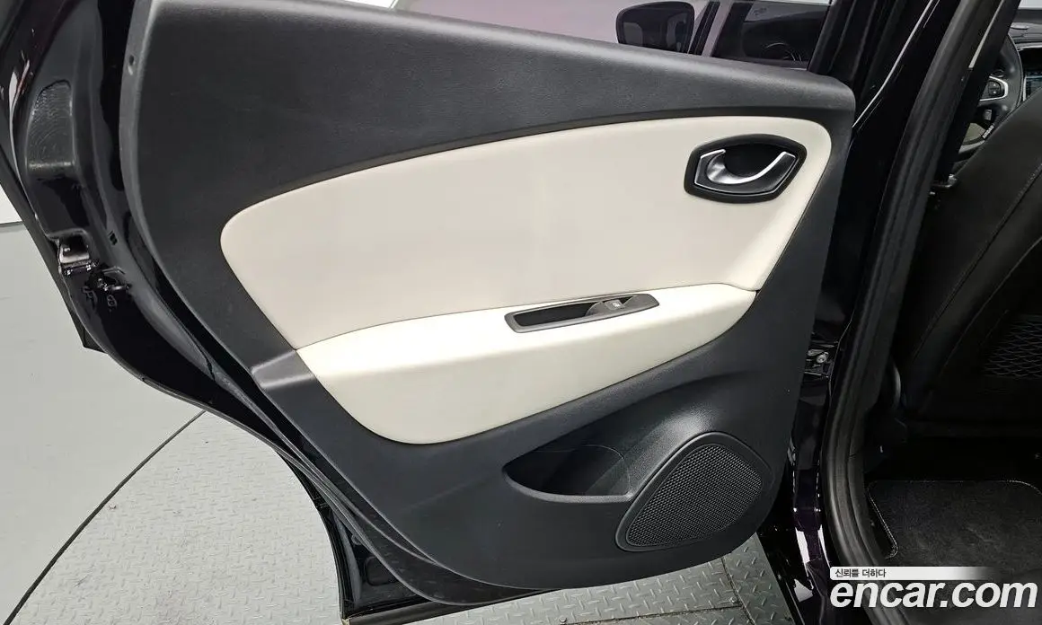 Renault (Samsung) QM3 2019 1.5 автомат (гидро), фото 15 Renault (Samsung) QM3 2019 1.5 автомат (гидро), фото 15