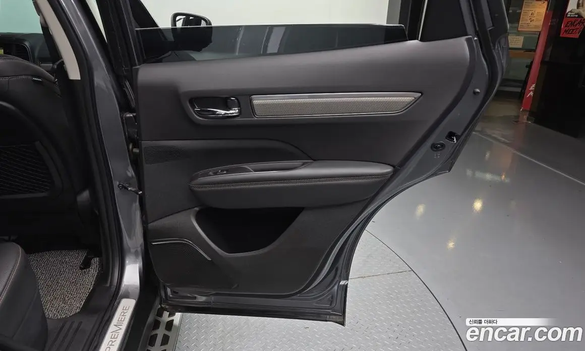 Renault (Samsung) QM6 2019 2.0 автомат (гидро), фото 15 Renault (Samsung) QM6 2019 2.0 автомат (гидро), фото 15