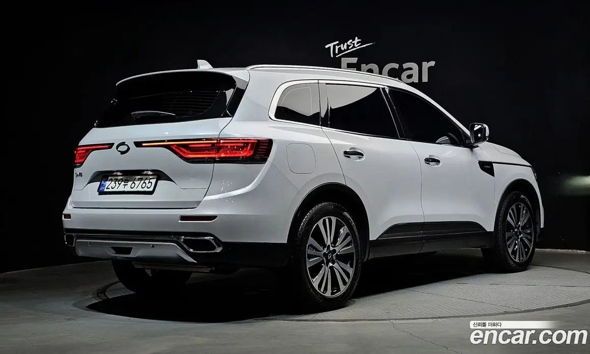 Renault (Samsung) QM6 2023 2.0 автомат (гидро), фото 2 Renault (Samsung) QM6 2023 2.0 автомат (гидро), фото 2