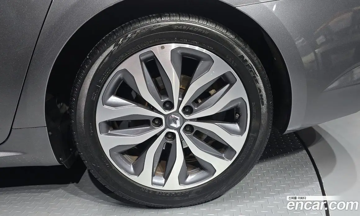 Renault (Samsung) SM6 2016 2.0 автомат (гидро), фото 7 Renault (Samsung) SM6 2016 2.0 автомат (гидро), фото 7