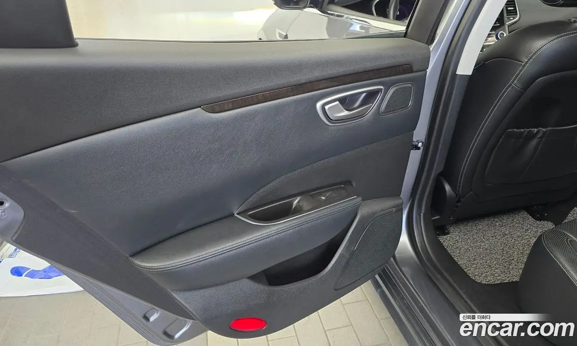 Renault (Samsung) SM6 2016 2.0 автомат (гидро), фото 15 Renault (Samsung) SM6 2016 2.0 автомат (гидро), фото 15