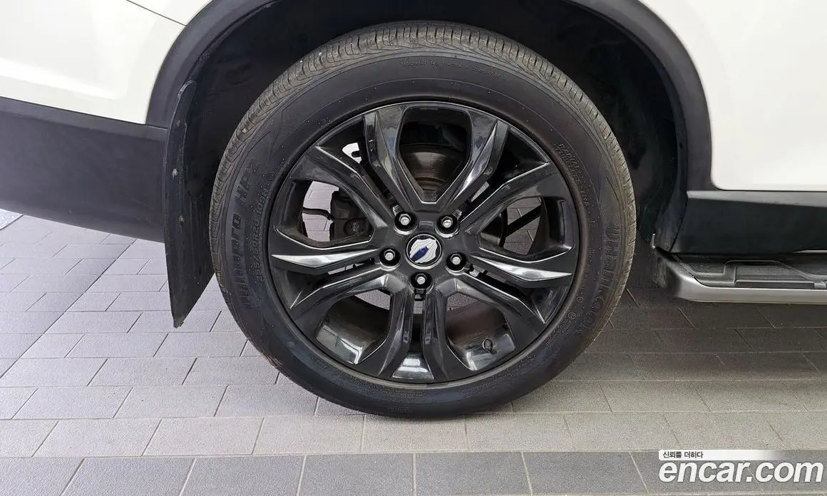 SsangYong Rexton 2017 2.2 автомат (гидро), фото 5 SsangYong Rexton 2017 2.2 автомат (гидро), фото 5